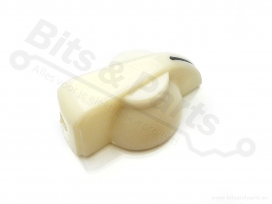 Button Chicken Head White